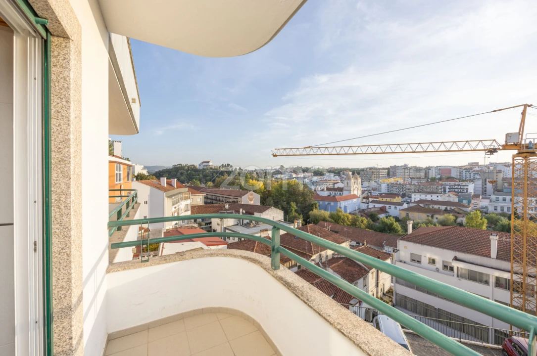 Apartamento T2 para Venda em Leiria, Pousos, Barreira e Cortes Foto 5