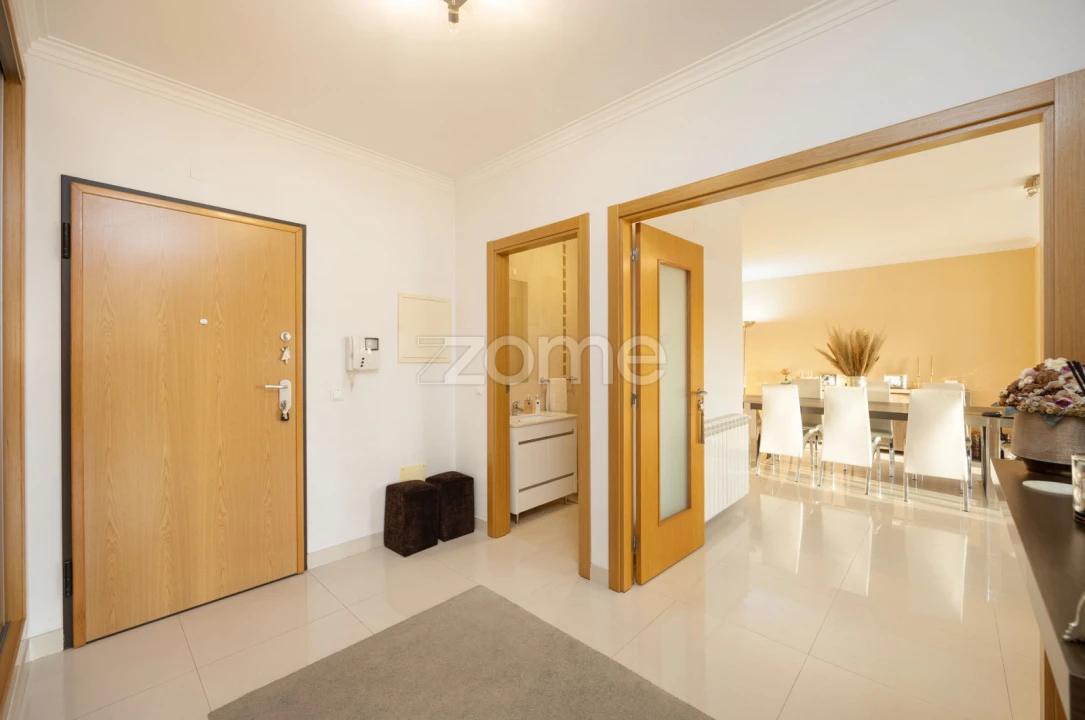 Apartamento T2 para Venda em Leiria, Pousos, Barreira e Cortes Foto 13