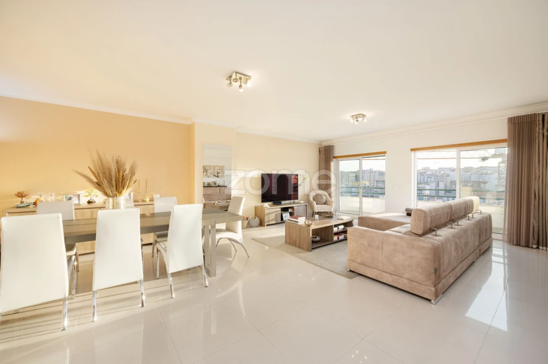 Apartamento T2 para Venda em Leiria, Pousos, Barreira e Cortes Foto 7