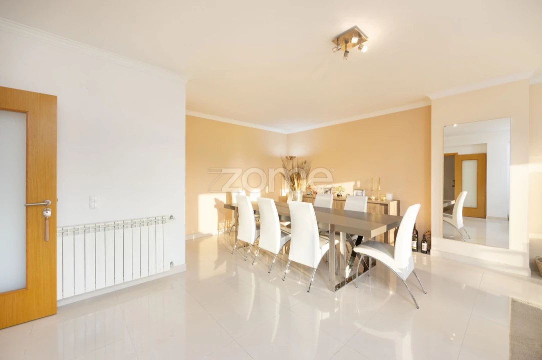 Apartamento T2 para Venda em Leiria, Pousos, Barreira e Cortes Foto 11