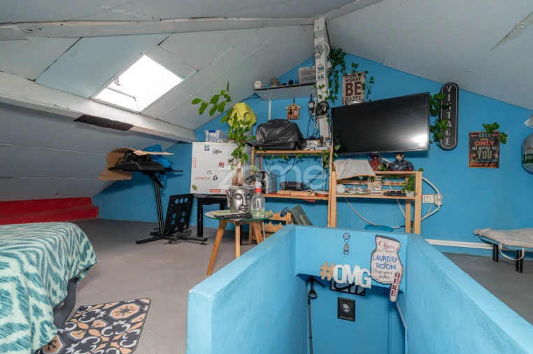 Moradia T2 para Venda em Santo Antonio dos Olivais Foto 14