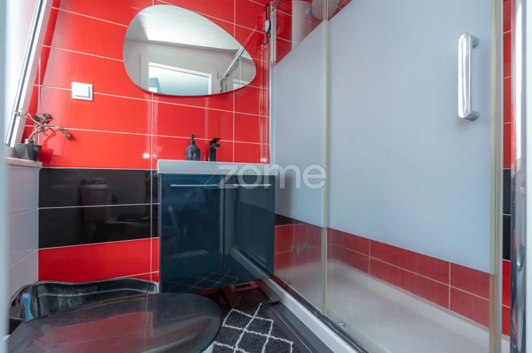 Moradia T2 para Venda em Santo Antonio dos Olivais Foto 17