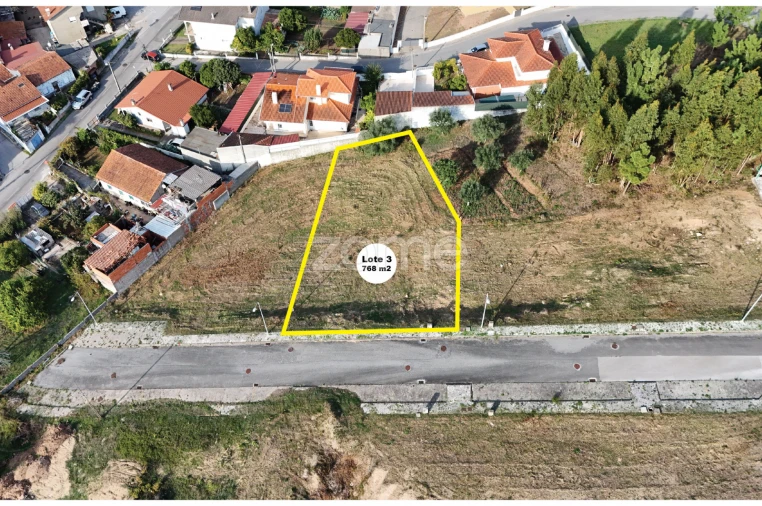 Terreno para Venda em Santo Antonio dos Olivais Foto 3