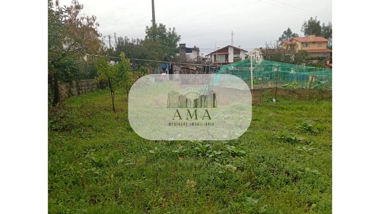 Terreno para Venda em Macieira de Sarnes Foto 2