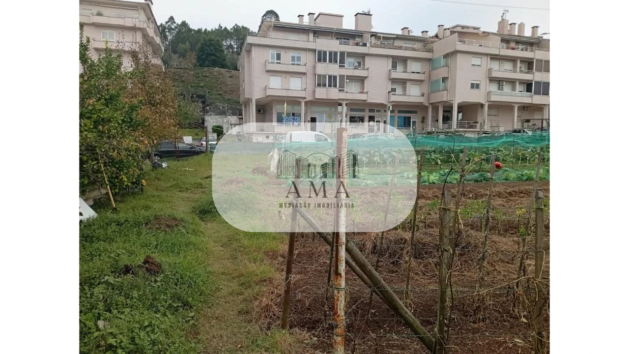 Terreno para Venda em Macieira de Sarnes Foto 2