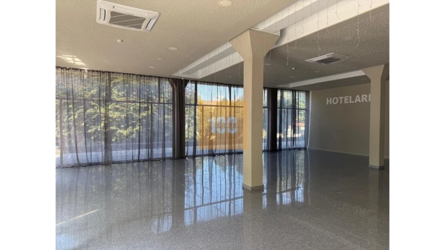 Negócio para Venda em Cedofeita, Santo Ildefonso, Sé, Miragaia, São Nicolau e Vitória Foto 3