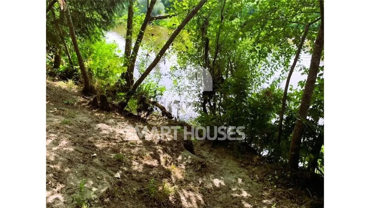 Moradia T1 para Venda em Secarias Foto 27