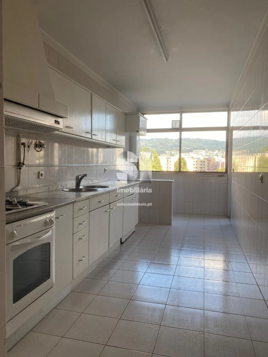 Apartamento T2 para Venda em São Vitor (Braga) Foto 17