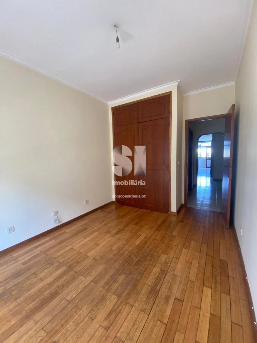 Apartamento T2 para Venda em São Vitor (Braga) Foto 21