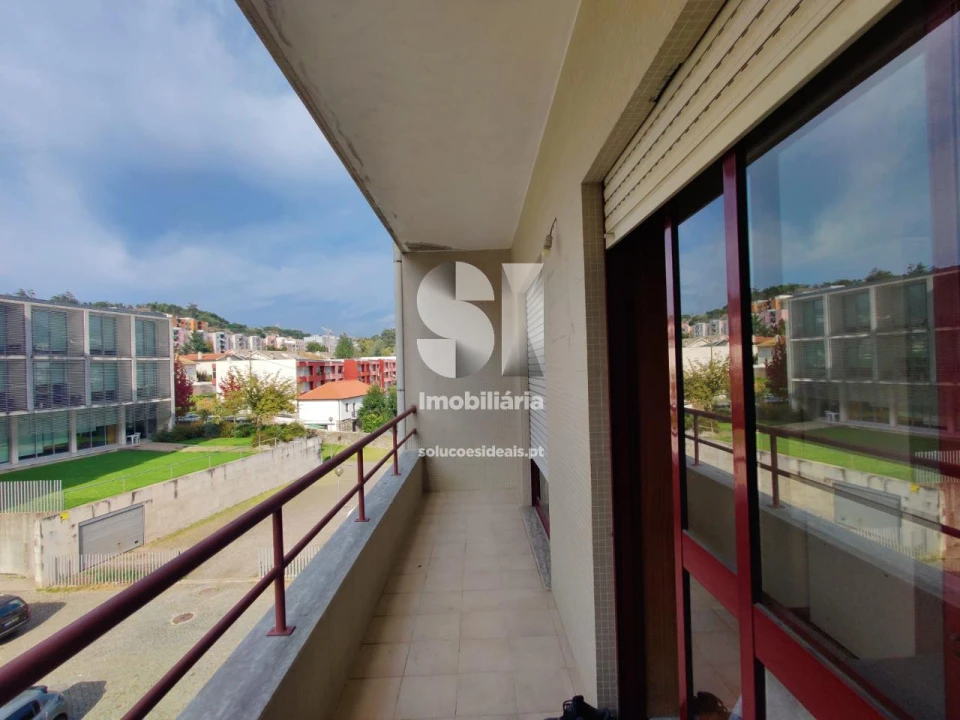 Apartamento T2 para Venda em São Vitor (Braga) Foto 4