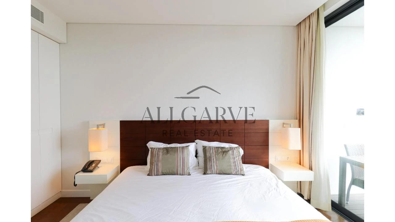 Apartamento T1 para Venda em Monchique Foto 14