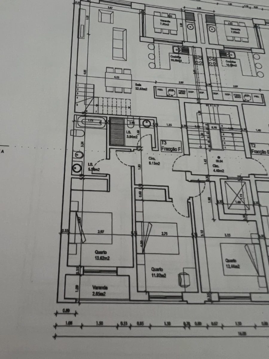 Apartamento T5 para Venda em Corroios Planta 1