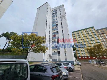Apartamento T2 para Venda em Corroios