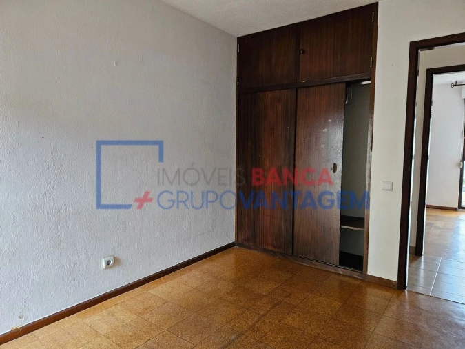 Apartamento T2 para Venda em Corroios Foto 8
