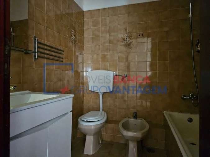 Apartamento T2 para Venda em Corroios Foto 14