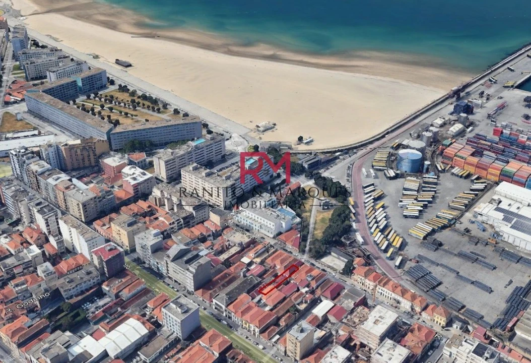 Prédio para Venda em Matosinhos e Leça da Palmeira Foto 14