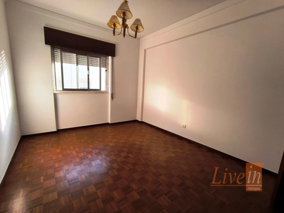 Apartamento T2 para Arrendamento em Ericeira Foto 10