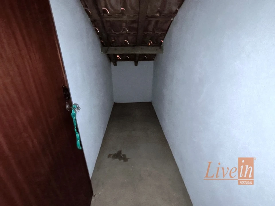 Apartamento T2 para Arrendamento em Ericeira Foto 14