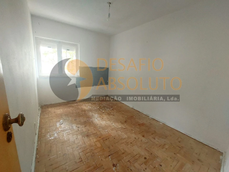 Apartamento T3 para Venda em Laranjeiro e Feijó Foto 12
