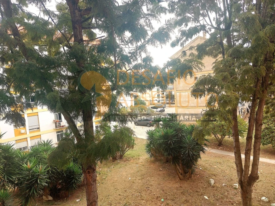 Apartamento T3 para Venda em Laranjeiro e Feijó Foto 19