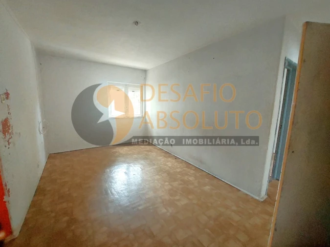 Apartamento T3 para Venda em Laranjeiro e Feijó Foto 3