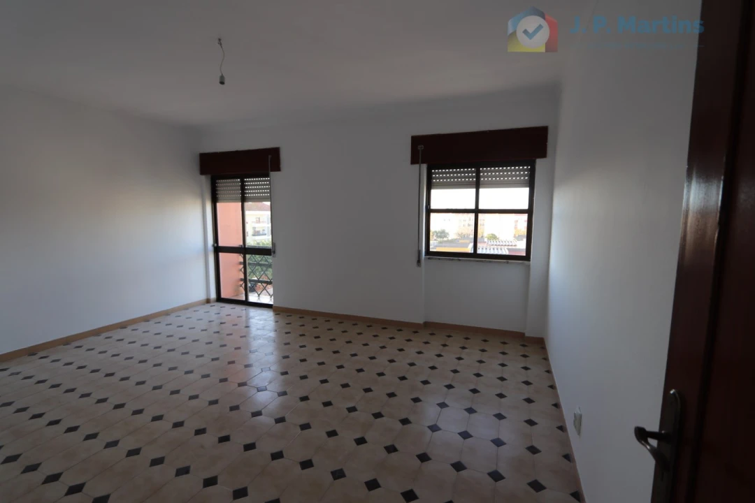 Apartamento T3 para Venda em Moita Foto 13