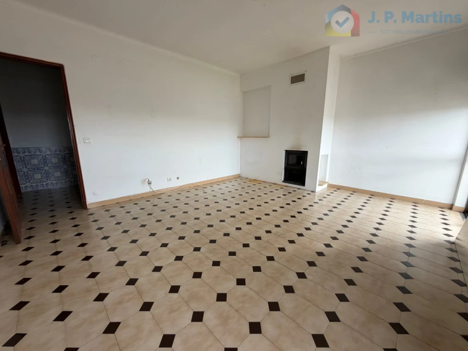 Apartamento T3 para Venda em Moita Foto 4