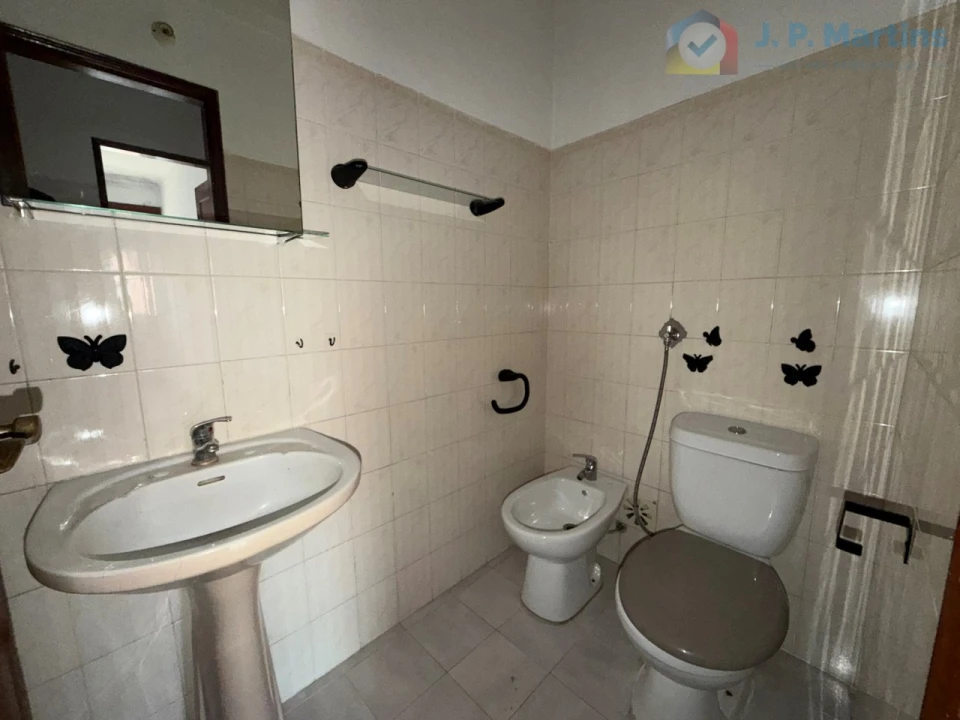 Apartamento T3 para Venda em Moita Foto 16