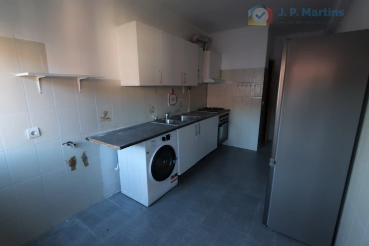 Apartamento T3 para Venda em Moita Foto 2