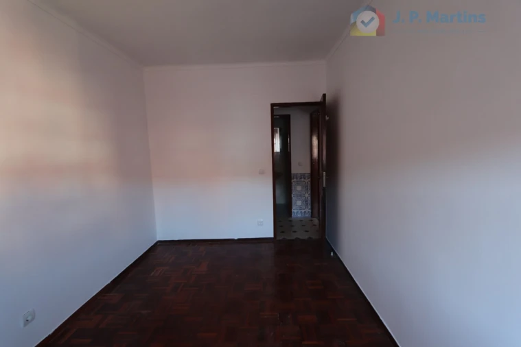 Apartamento T3 para Venda em Moita Foto 7