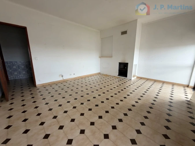 Apartamento T3 para Venda em Moita Foto 4