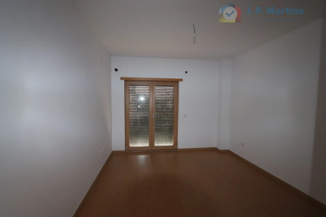 Apartamento T4 para Venda em Pinhal Novo Foto 14
