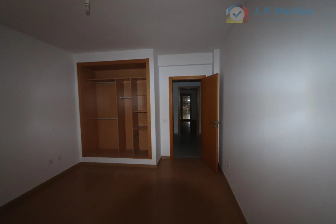 Apartamento T4 para Venda em Pinhal Novo Foto 15