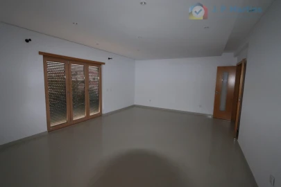 Apartamento T4 para Venda em Pinhal Novo