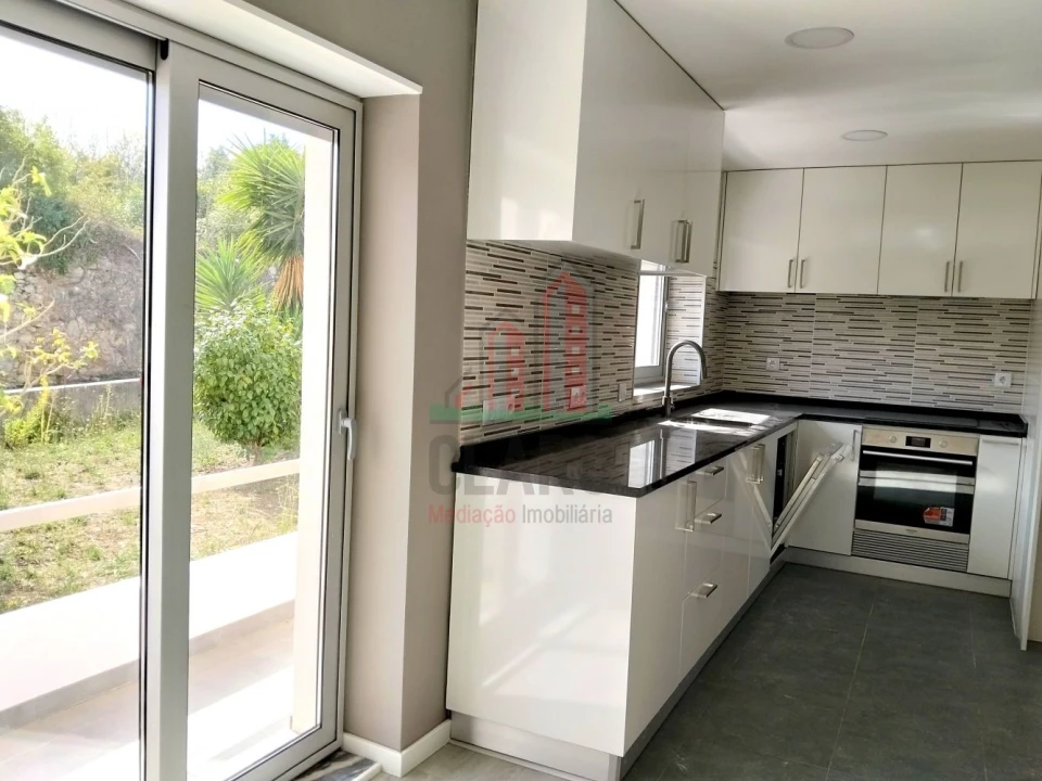 Apartamento T3 para Venda em Santa Clara e Castelo Viegas Foto 3