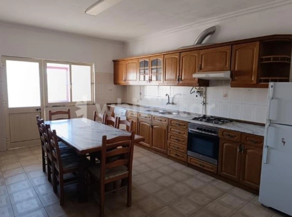 Apartamento T3 para Venda em Alcains Foto 3