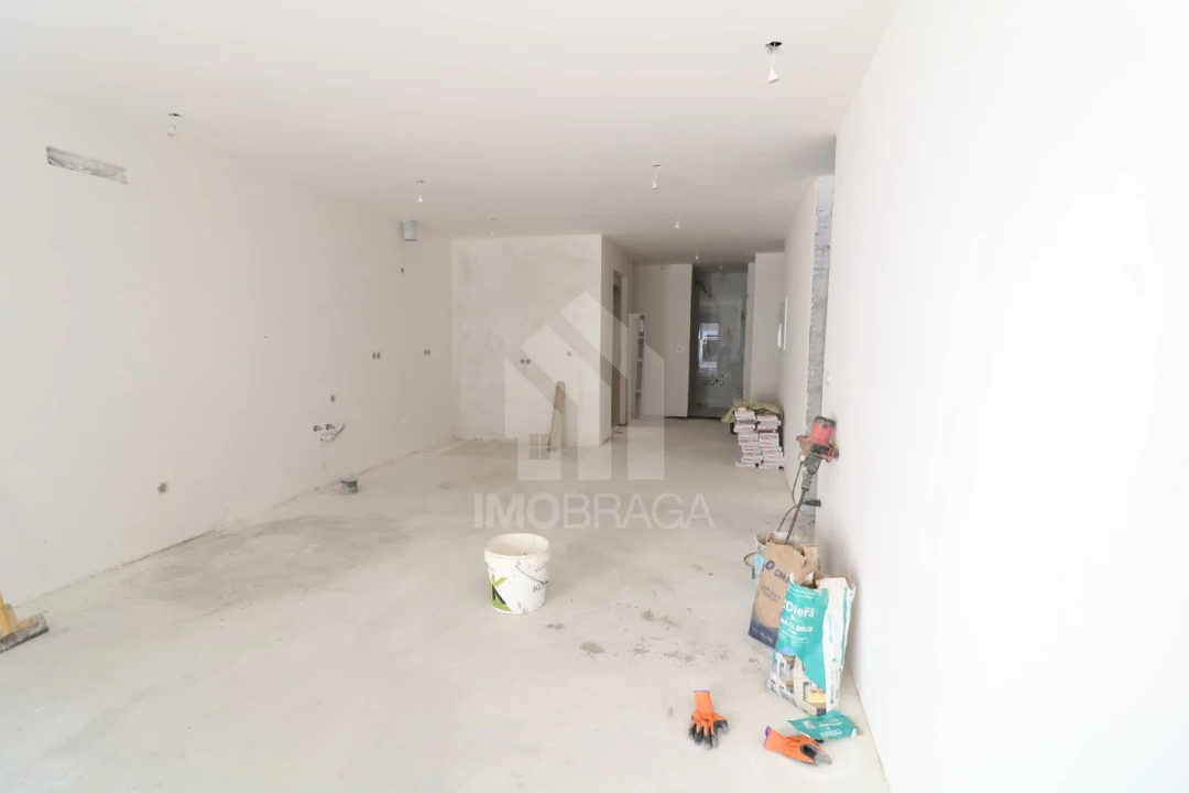 Apartamento T3 para Venda em Braga (Maximinos, Sé e Cividade) Foto 44