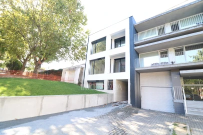 Apartamento T3 para Venda em Braga (Maximinos, Sé e Cividade)
