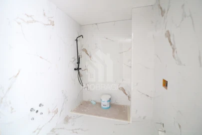 Apartamento T3 para Venda em Braga (Maximinos, Sé e Cividade)
