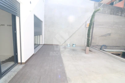Apartamento T3 para Venda em Braga (Maximinos, Sé e Cividade)