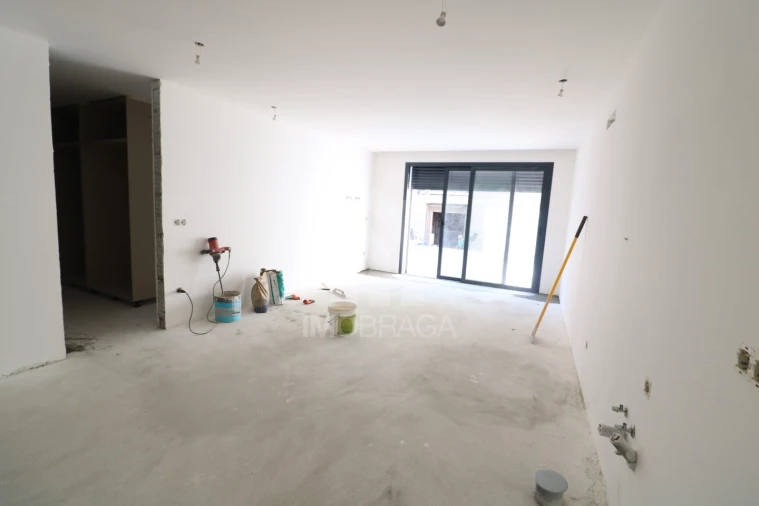 Apartamento T3 para Venda em Braga (Maximinos, Sé e Cividade) Foto 33