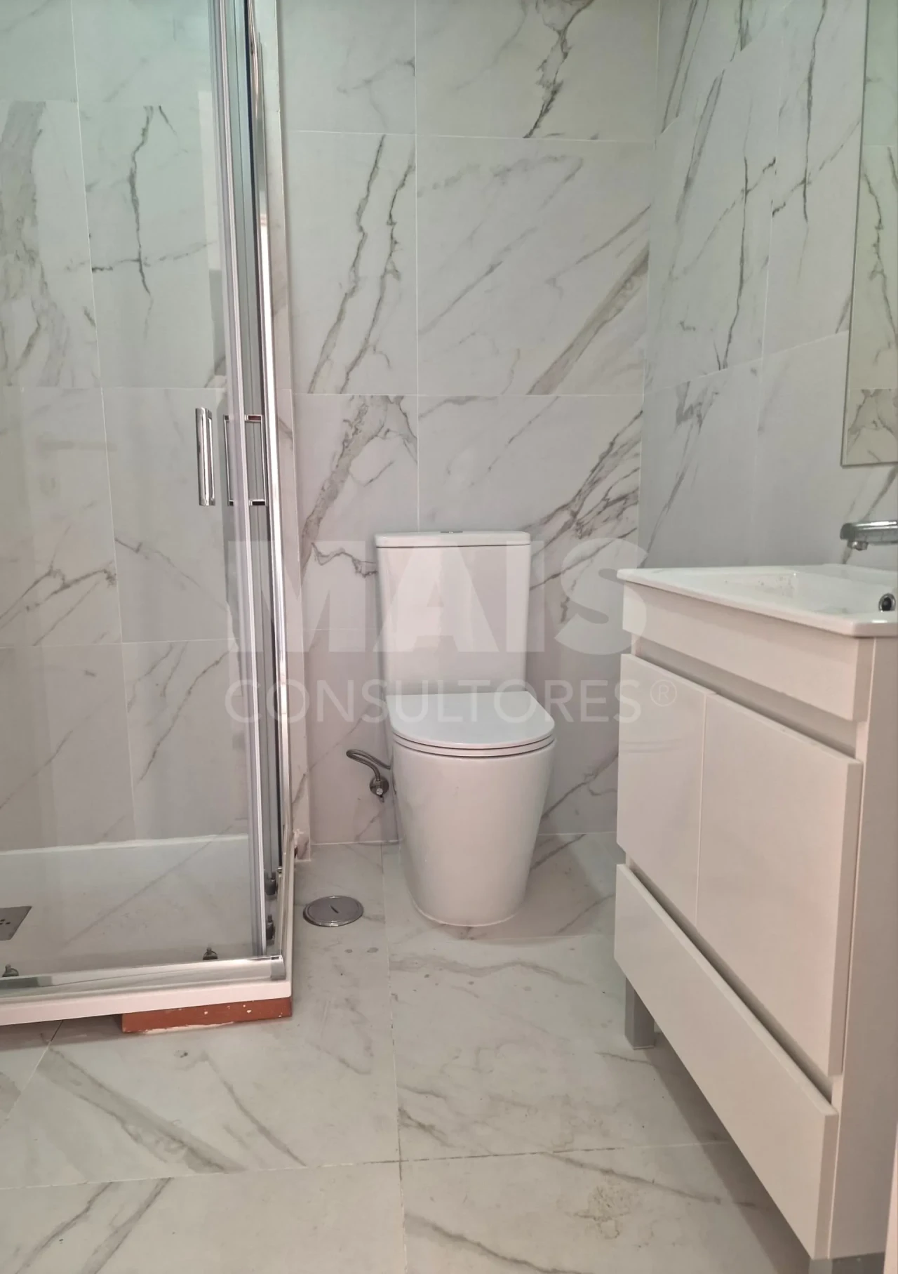 Apartamento T3 para Venda em Castanheira do Ribatejo e Cachoeiras Foto 1