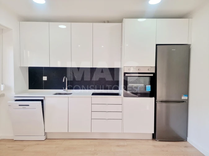 Apartamento T3 para Venda em Castanheira do Ribatejo e Cachoeiras Foto 6