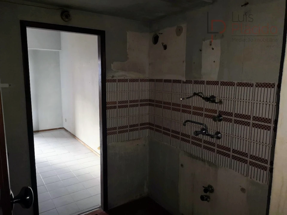 Apartamento para Venda em Sines Foto 10