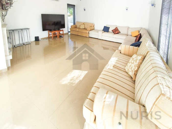 Moradia T5 para Venda em Portimão Foto 7