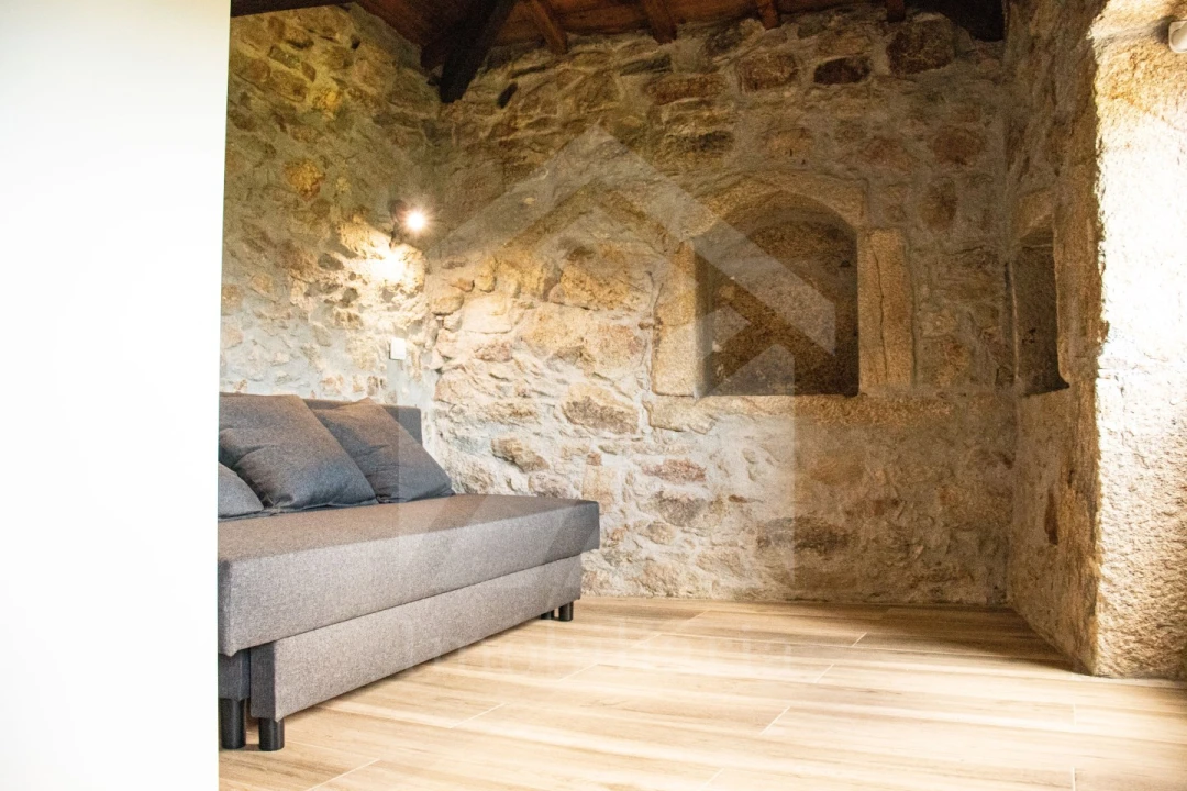 Quinta T10 para Venda em Paço Foto 11