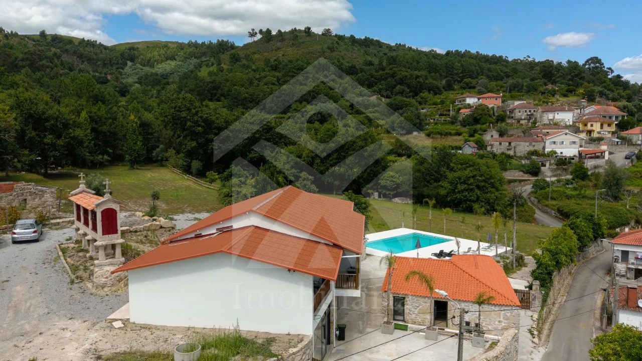 Quinta T10 para Venda em Paço Foto 7