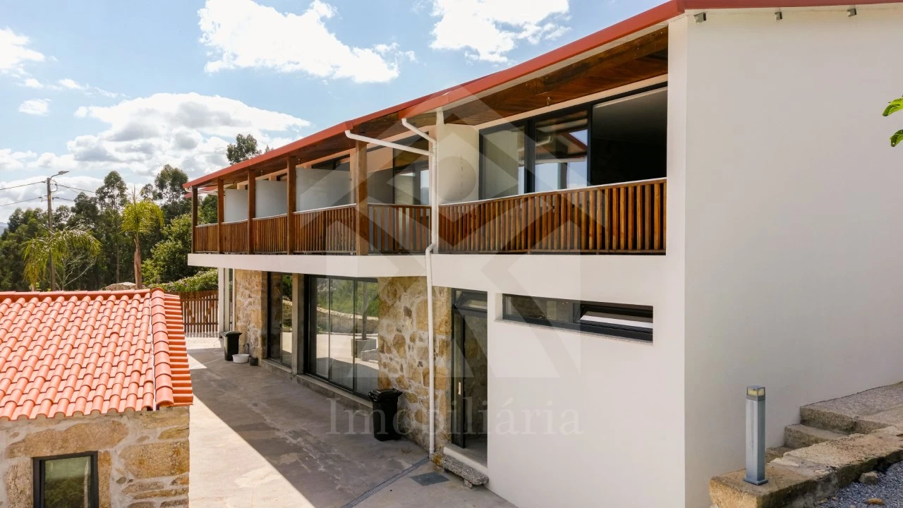 Quinta T10 para Venda em Paço Foto 9