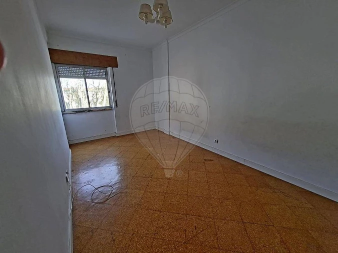 Apartamento T3 para Venda em Rio de Mouro Foto 12