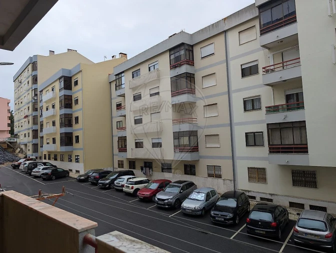 Apartamento T1 para Venda em Queluz e Belas Foto 13